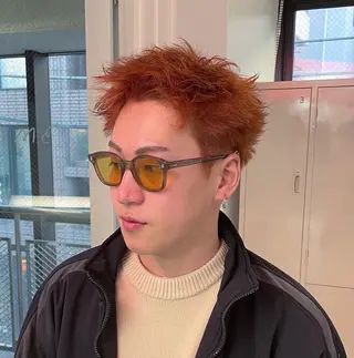 ショート カラー 艶髪ハイトーン× ボブ🥣アイネのヘアスタイル
