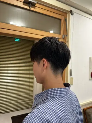 メンズ 岡本 葵のヘアスタイル