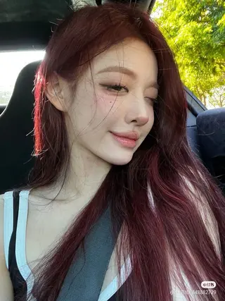 ロング 🥀ワンホン風暖色 カラーRISA🥀のヘアスタイル