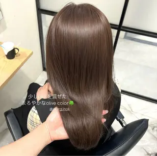 ミディアム 前川 朋香のヘアスタイル