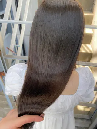 セミロング カラー ヘアアレンジ SALOWIN原宿AROA店所属・顔まわり神カット✂︎ 齋藤雄大【表参道】のヘアスタイル