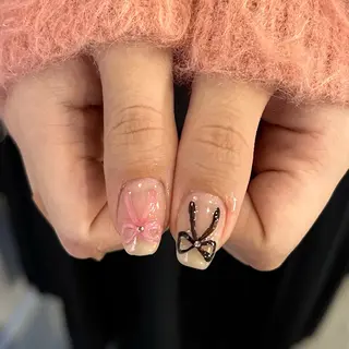 ネイル scré as Ételのネイルデザイン