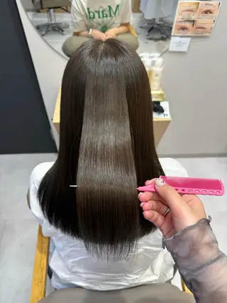 セミロング 艶カラーsora🐰 カラーモデル募集🩵のヘアスタイル