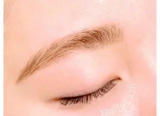 アイブロウ ドーリーラッシュ イオンモール佐賀大和店所属・ドーリーラッシュ 千葉のマツエク・マツパデザイン