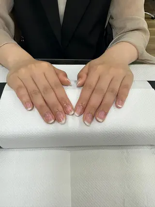 ネイル 🎠きしもと あずさ⛱のネイルデザイン