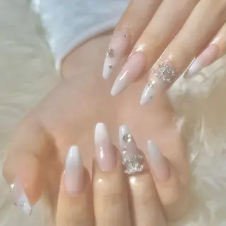 ネイル hohomi .のネイルデザイン