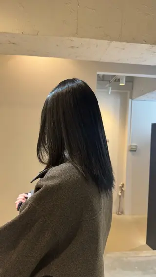 ミディアム カラー 透明感ナチュラル🪞 hanaのヘアスタイル
