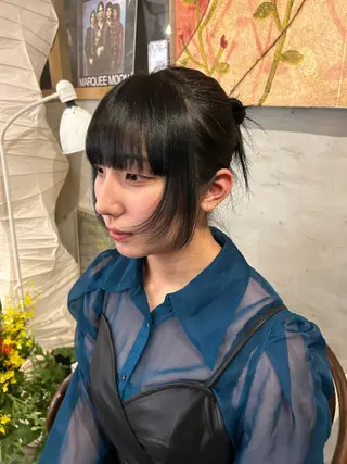 カラー 植田 瑠菜のヘアスタイル