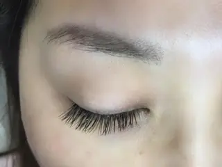 マツエク・マツパ ヘアアンドステ  シラトリ所属・シラトリ カヨのマツエク・マツパデザイン