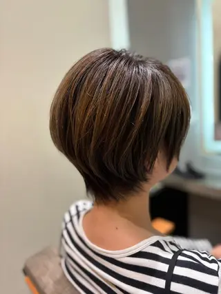 ショート ✂︎デザインカラー YOSHIKI✂︎のヘアスタイル