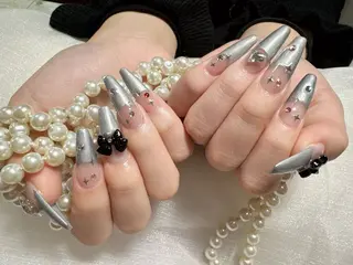 ネイル ENsalon AKIRAのネイルデザイン