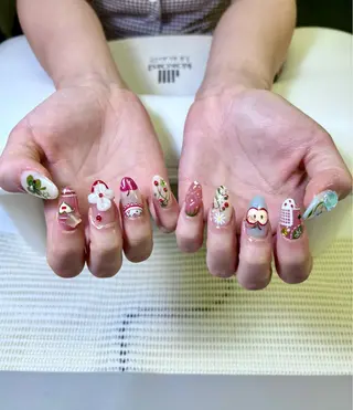 ネイル ヒュン オアンのネイルデザイン