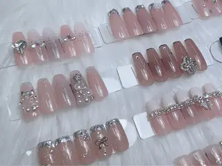 ネイル Lino+ ネイル&よもぎ蒸しのネイルデザイン