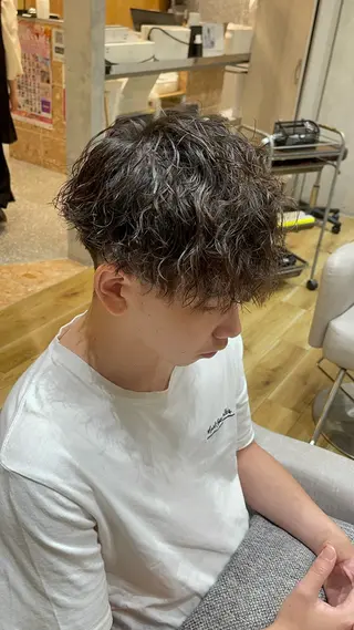 パーマ メンズ fizelleあべのルシアス所属・fizelle阿倍野 ゆーしんのヘアスタイル