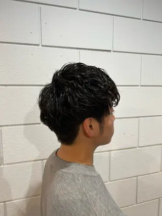 パーマ メンズ 相澤 拳のヘアスタイル