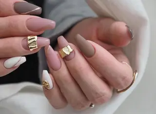 ネイル 大塚眉毛|ハンドケア |肌管理の眉毛・アイブロウイメージ