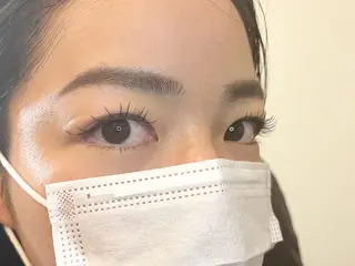 マツエク・マツパ Neoest Log ＋ bell所属・荒川 鈴菜のヘアスタイル