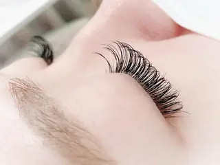マツエク・マツパ Twiggy Lashes所属・Twiggy Lashes いずみのマツエク・マツパデザイン