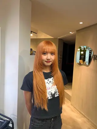 ロング カラー 本木下朋花/髪質 改善×ダブルカラーのヘアスタイル