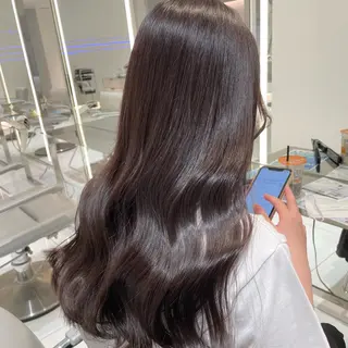 ロング カラー D'na所属・🩰艶髪柔らかカラー ／サクラ🩰のヘアスタイル