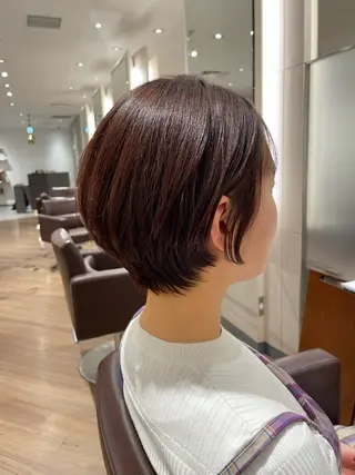 ショート ボブ ホノカのヘアスタイル