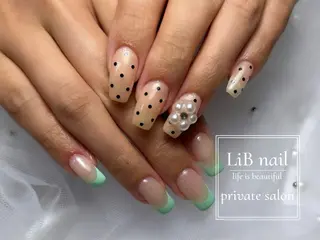 ネイル LiB nailのネイルデザイン