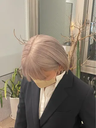 カラー storiiz所属・本田大輝top designerのヘアスタイル