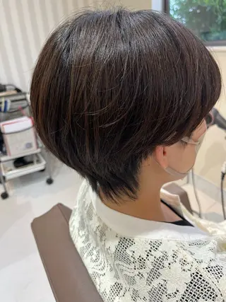 ショート 正木 百恵のヘアスタイル