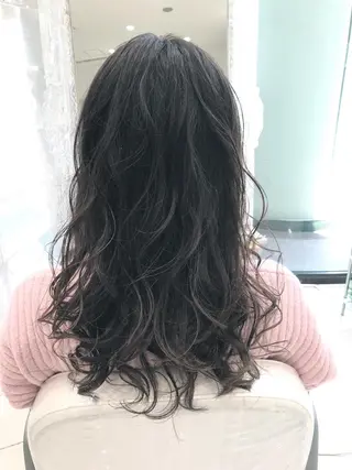 ロング カラー 田中 慎也のヘアスタイル