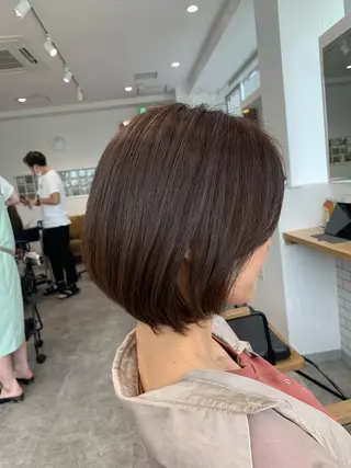 ショート ヨシミ カズヤのヘアスタイル