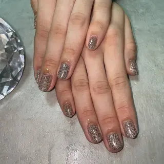 ネイル One Na1l ゆい☺︎のネイルデザイン