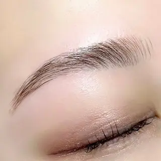 アイブロウ 🩶バインドロック まつパ🩶由佳の眉毛・アイブロウイメージ