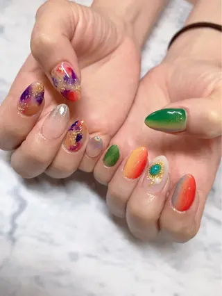 ネイル 菅野 愛花のネイルデザイン