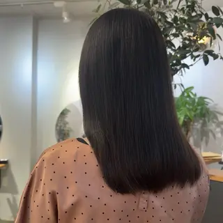 セミロング カラー 吉田 葉音のヘアスタイル