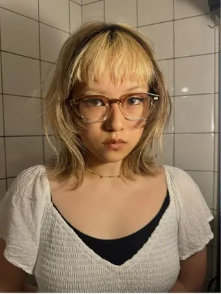 ミディアム 捺葵 @72tomi__のヘアスタイル