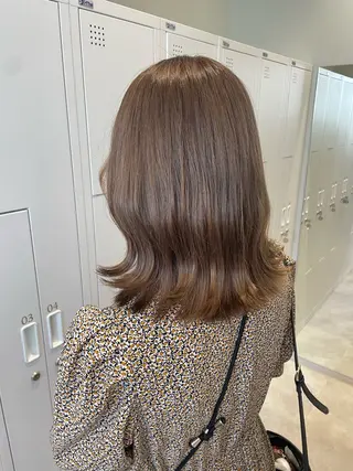 ミディアム カラー 女性リピ90%🍨 🩷佐藤みずきのヘアスタイル