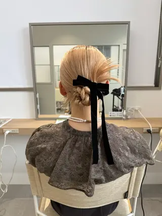 セミロング 金山 友香🕊のヘアスタイル