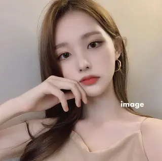 SOU hair&nail【ソウ】所属・韓国人美容師 チョン ウンジェのヘアスタイル