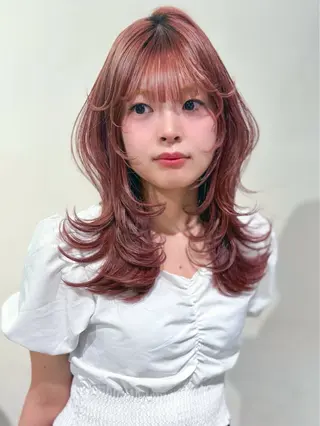 セミロング 松本 美海のヘアスタイル