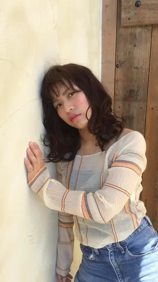 セミロング カラー パーマ 鈴木 拓海のヘアスタイル