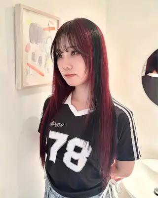 ロング カラー 磯　亜由香 🌷ブリーチのヘアスタイル