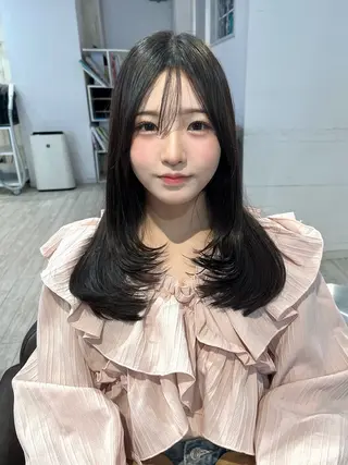 ロング カラー パーマ ヘアアレンジ レイヤーカット ✨️進藤ひかりのヘアスタイル