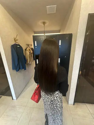 ロング MARSH FLAG所属・髪質改善の美容師 谷本のヘアスタイル