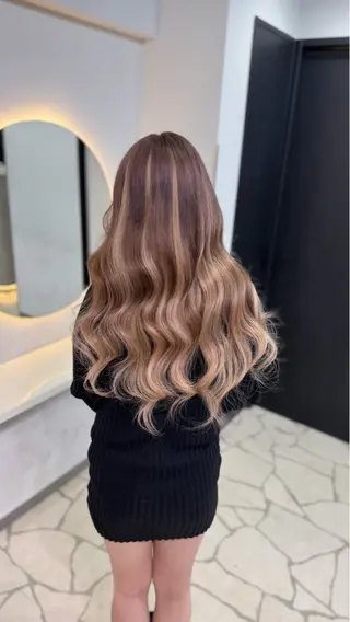 ロング カラー Lapis シオンのヘアスタイル
