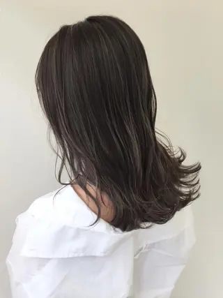 セミロング Noe心斎橋所属・Noe心斎橋 堀田 朋宏のヘアスタイル