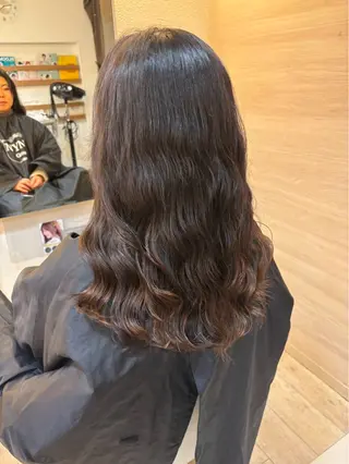 セミロング パーマ 🐐 矢木未奈実🐐のヘアスタイル