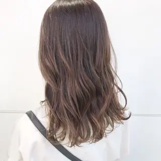 セミロング カラー ♱地雷カラー♱ウルフ ♱ 藍衣 ♱のヘアスタイル
