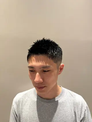 ショート ヒロ銀座バーバーショップ名古屋本店所属・小島 優奈のヘアスタイル