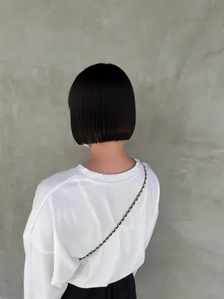 ショート 切りっぱなしボブ 👩🏼ミニボブのヘアスタイル