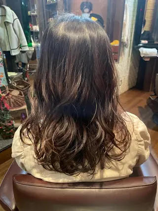 セミロング 韓国ヘア/レイヤー 🇰🇷/艶髪/長橋のヘアスタイル